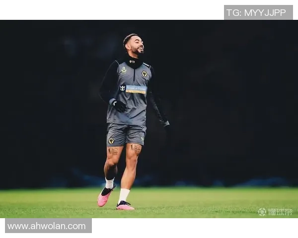 球星狼人足球俱乐部：打破常规引领未来足球新潮流